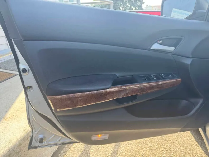2012 Honda Accord SE photo 1