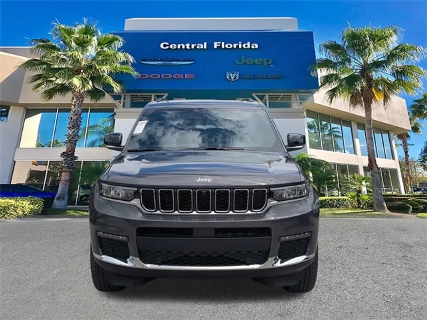 2025 Jeep Grand Cherokee Limited photo 1