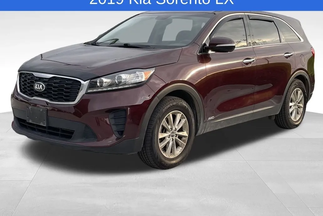 2019 Kia Sorento LX photo 1
