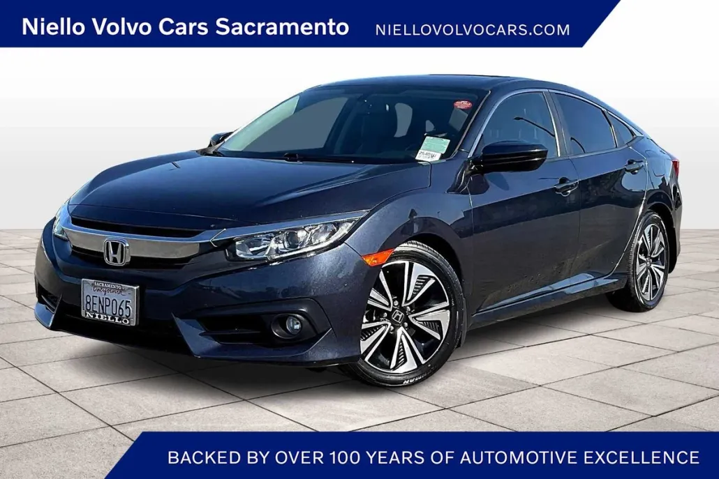 2018 Honda Civic EX-T photo 1