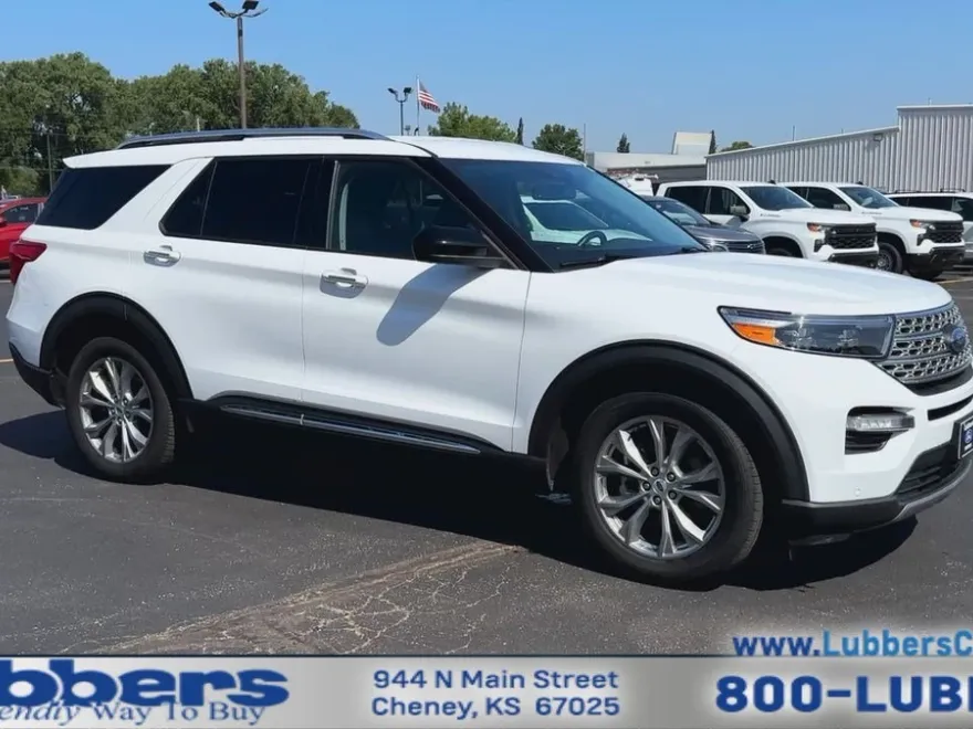2023 Ford Explorer Limited photo 1