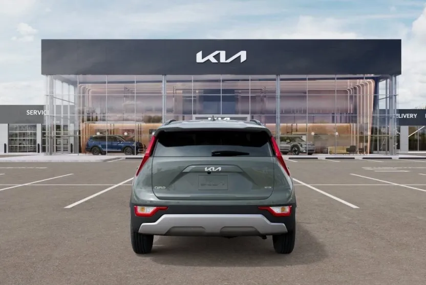 2025 Kia Niro EX photo 1