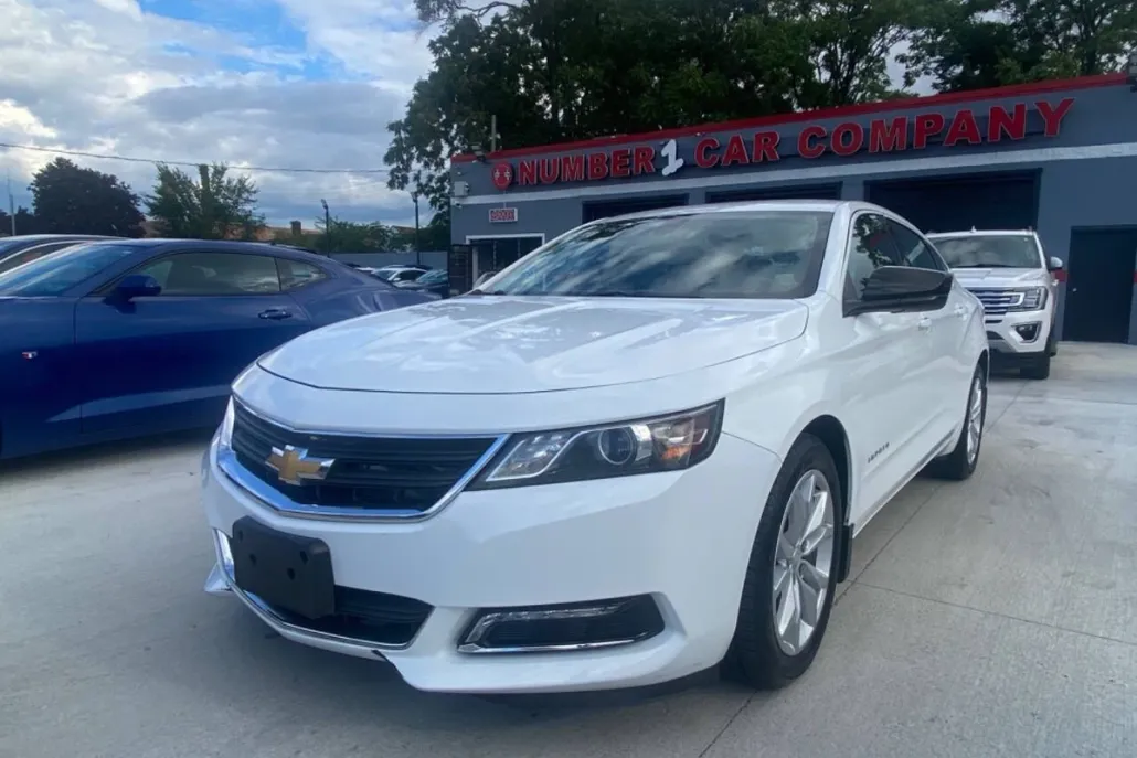 2016 Chevrolet Impala LS photo 1