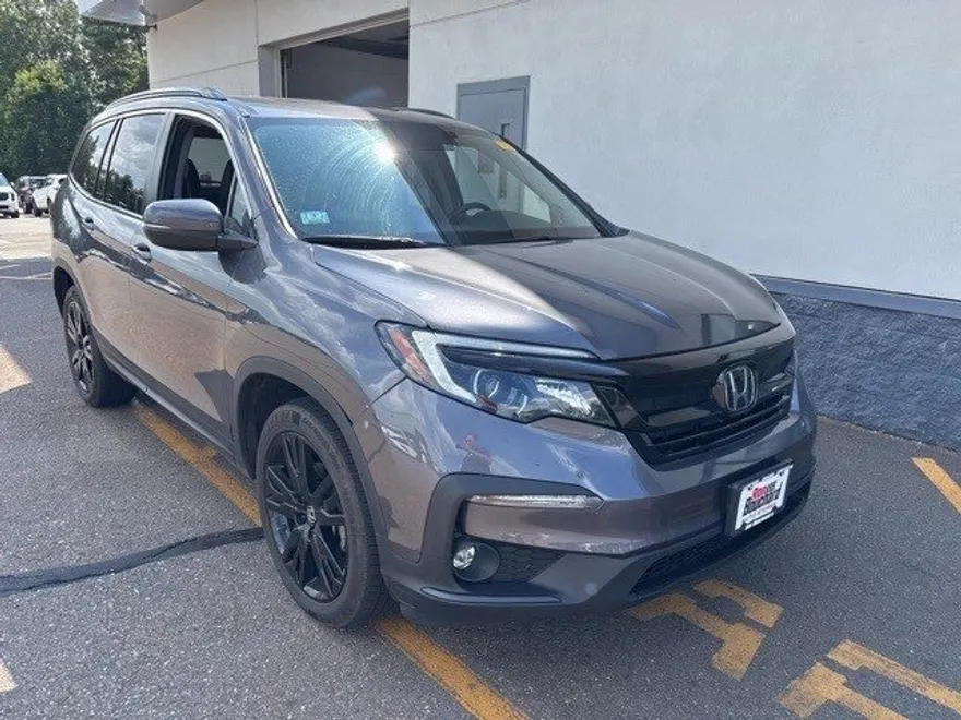 2022 Honda Pilot Special Edition photo 1