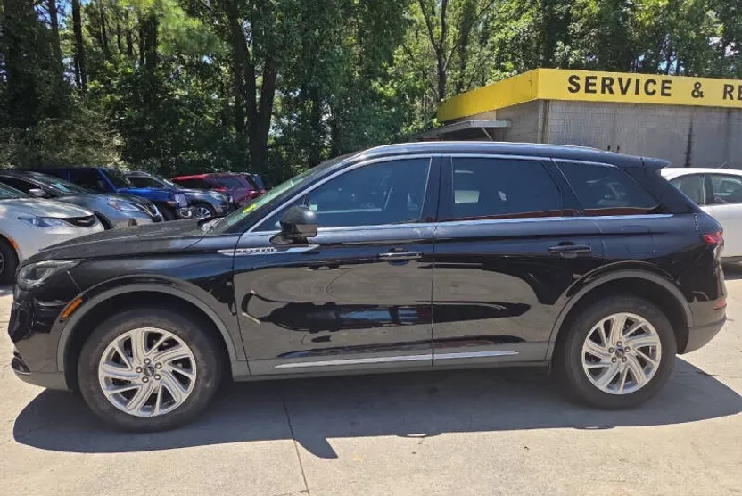 2020 Lincoln Corsair Standard photo 1