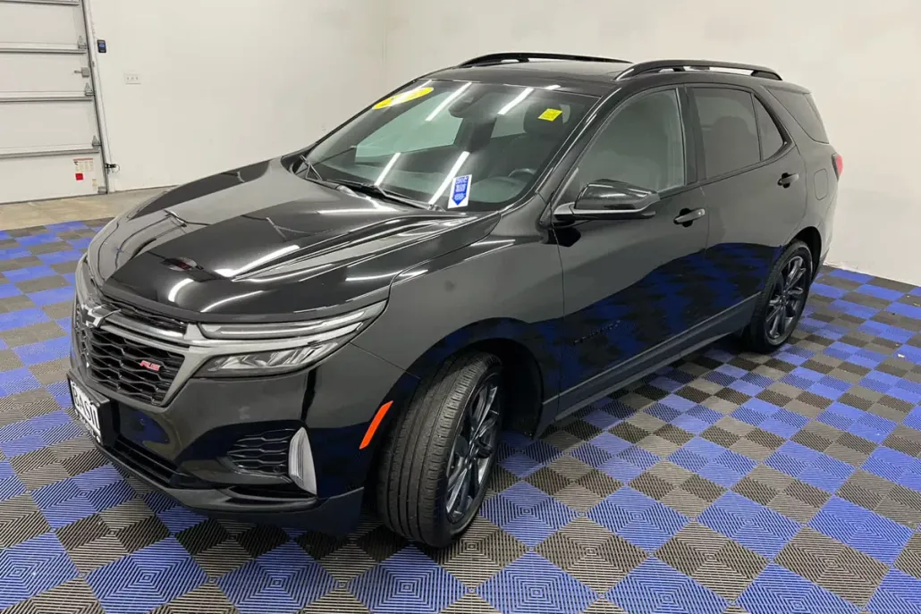 2022 Chevrolet Equinox RS photo 1