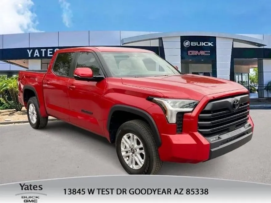 2025 Toyota Tundra SR5 photo 1