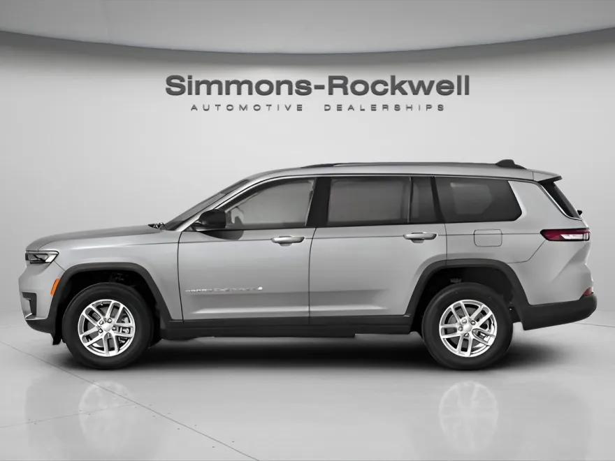 2024 Jeep Grand Cherokee Altitude photo 1