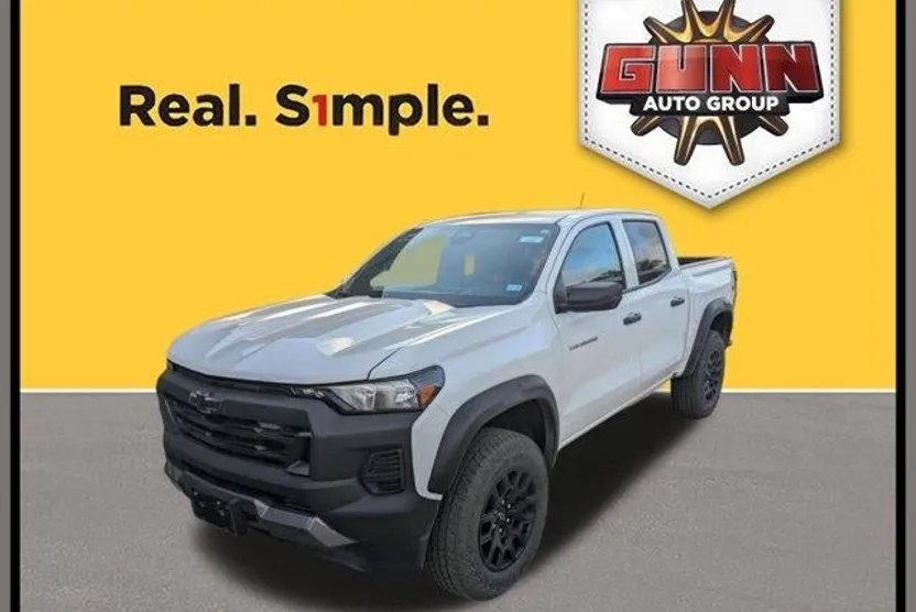 2023 Chevrolet Colorado Trail Boss photo 1