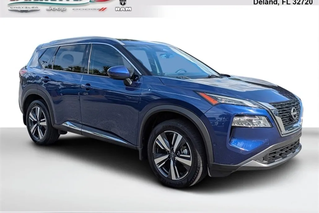 2023 Nissan Rogue SL photo 1