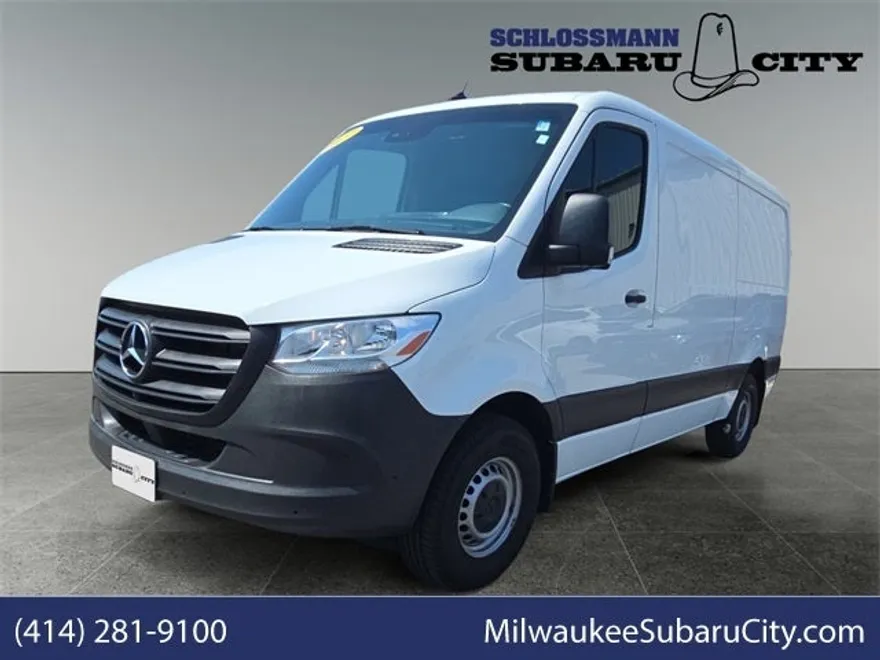 2022 Mercedes Benz Sprinter 1500 Cargo Van photo 1