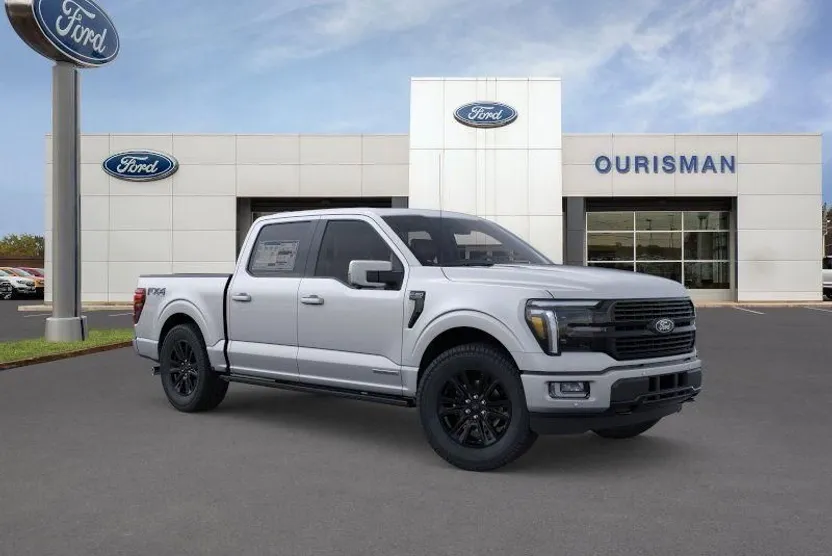 2025 Ford F-150 Platinum photo 1