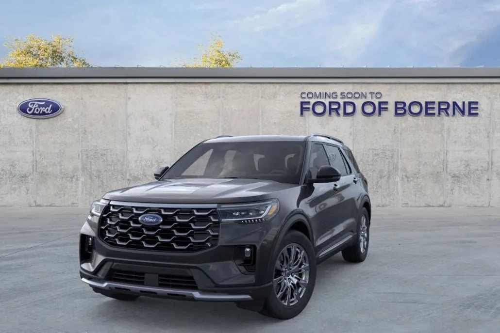 2025 Ford Explorer Platinum photo 1
