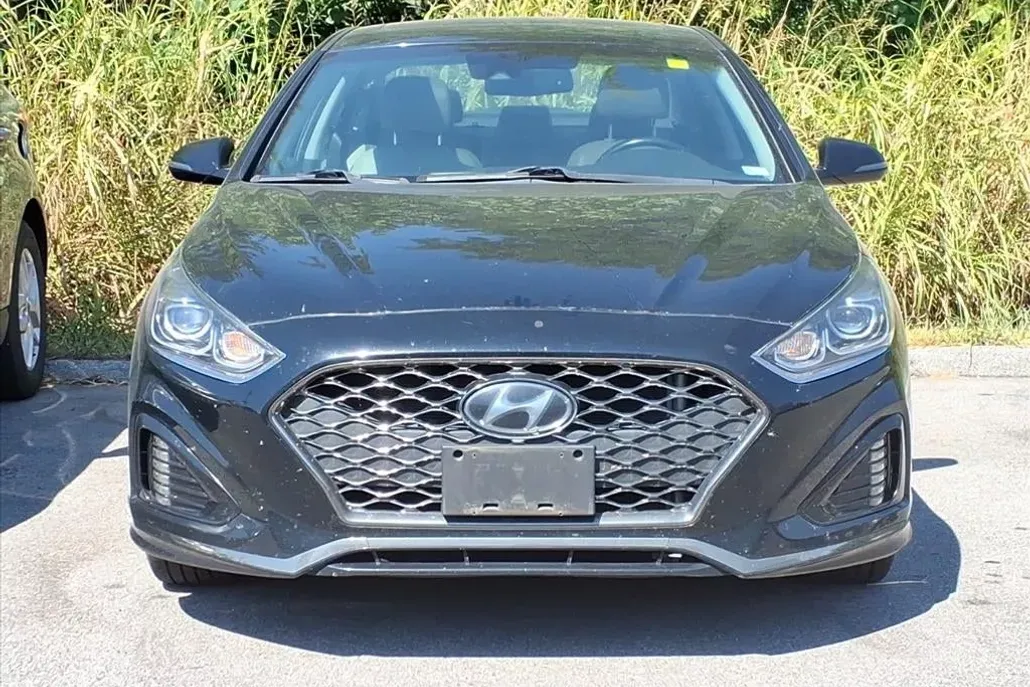 2019 Hyundai Sonata Limited photo 1