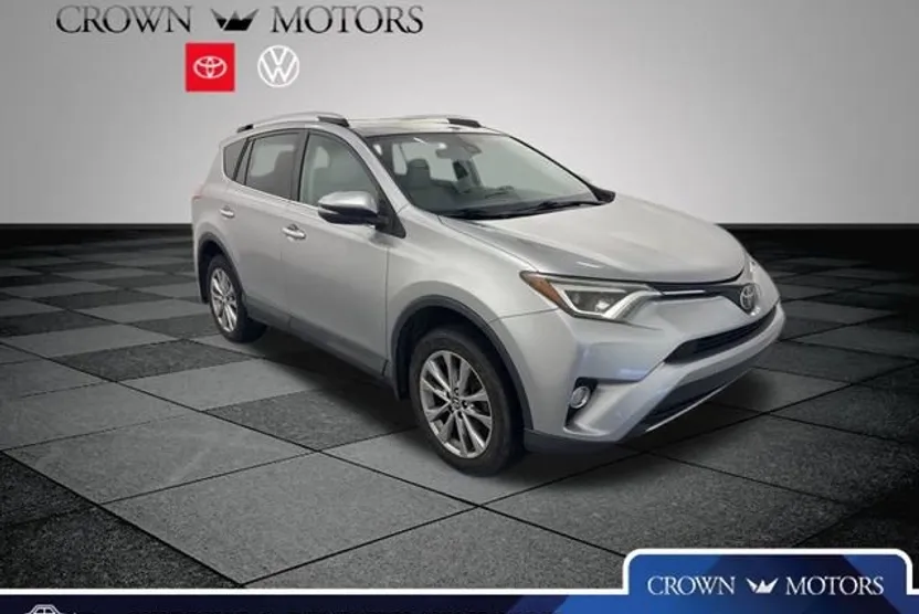 2016 Toyota RAV4 Limited photo 1