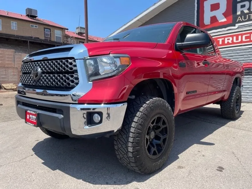 2019 Toyota Tundra photo 1