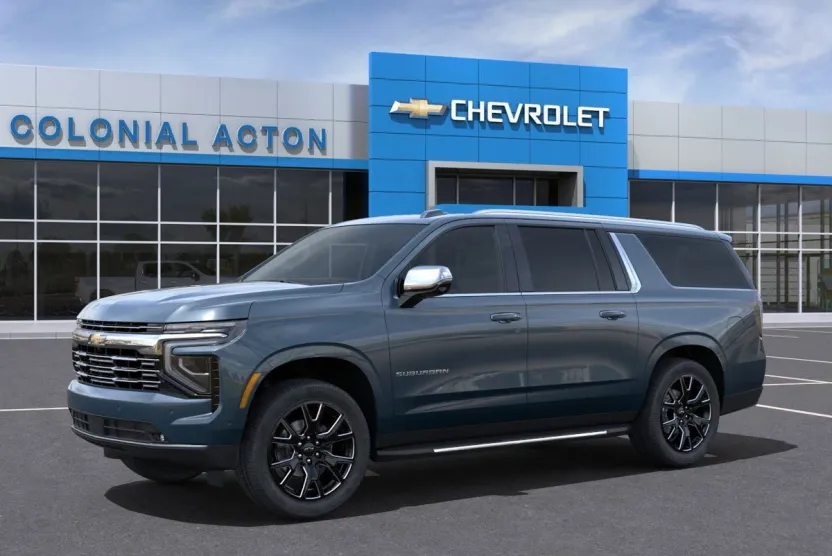 2025 Chevrolet Suburban Premier photo 1