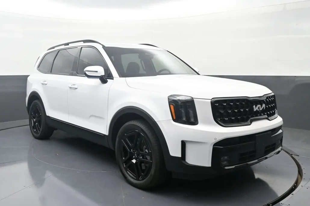 2024 Kia Telluride SX Prestige X-Line photo 1