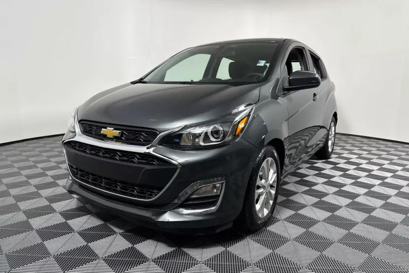 2021 Chevrolet Spark 1LT photo 1