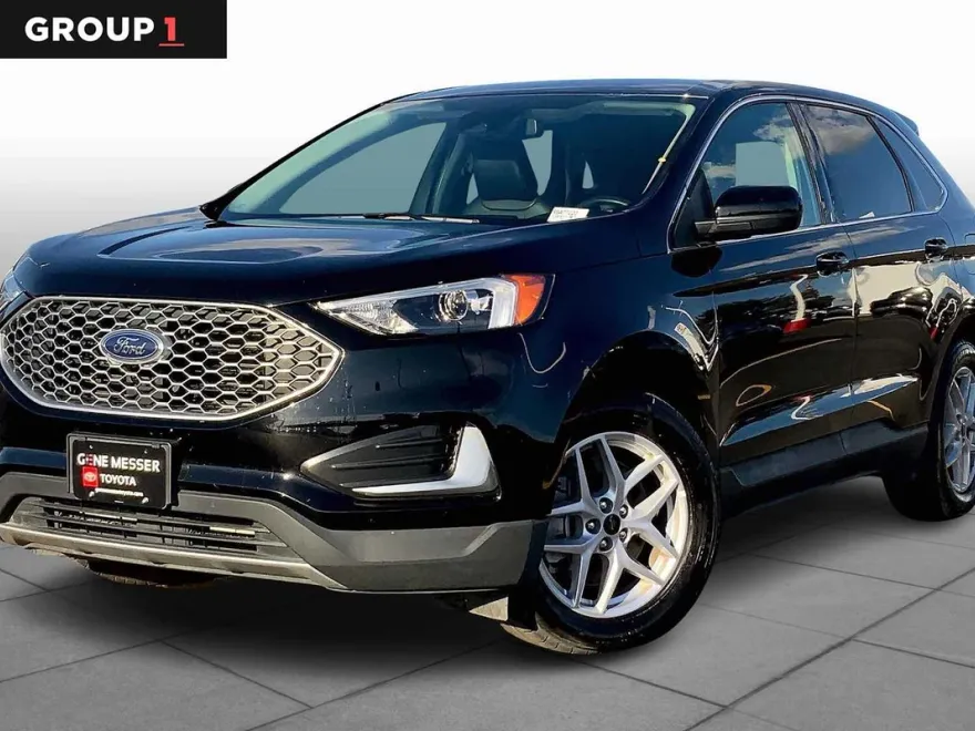 2024 Ford Edge SEL photo 1