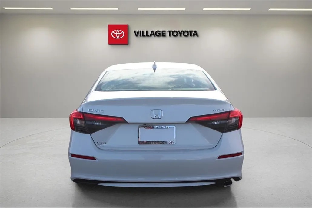 2023 Honda Civic Sport photo 1