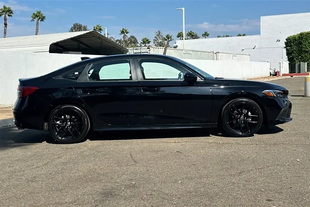 2024 Honda Civic Sport photo 1