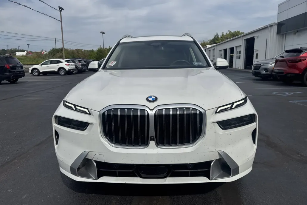 2025 Bmw X7 xDrive40i photo 1