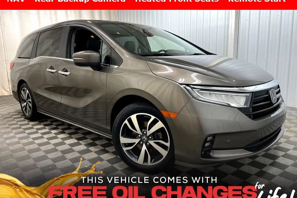 2021 Honda Odyssey Touring photo 1