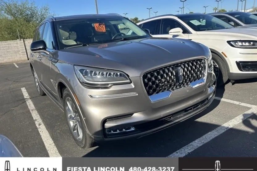 2020 Lincoln Aviator Grand Touring photo 1