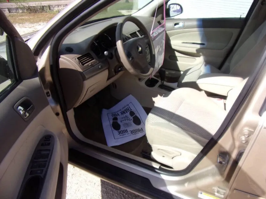 2007 Chevrolet Cobalt LT photo 1
