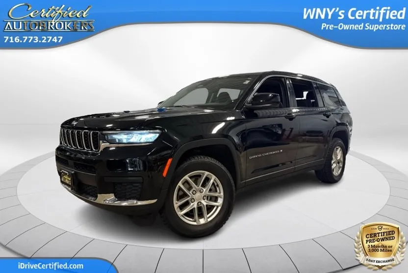 2024 Jeep Wagoneer L Series II photo 1