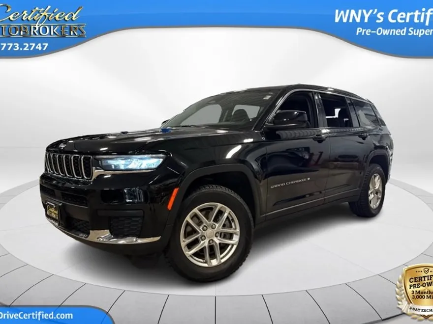 2024 Jeep Wagoneer L Series II photo 1