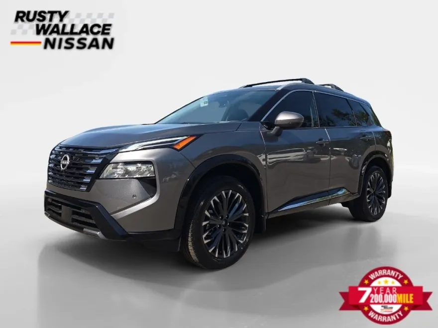 2026 Nissan Rogue Platinum photo 1