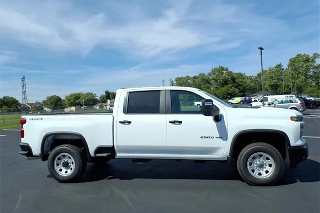 2026 Chevrolet Silverado 2500HD Work Truck photo 1