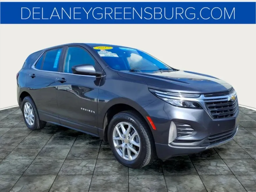 2023 Chevrolet Equinox LT photo 1