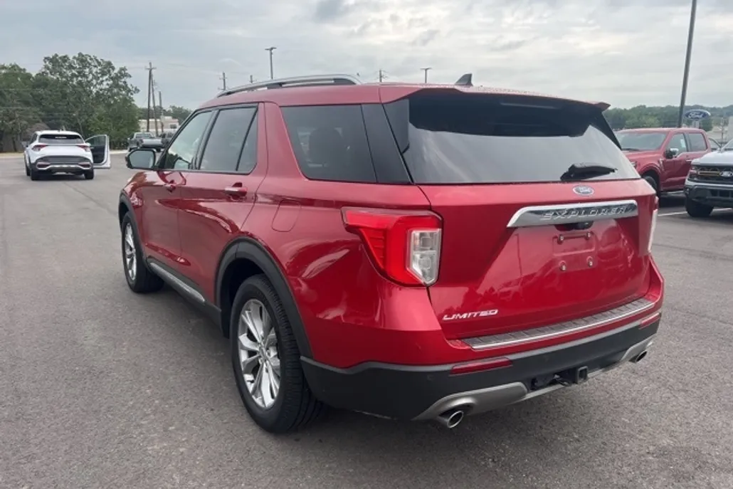 2021 Ford Explorer Limited photo 1