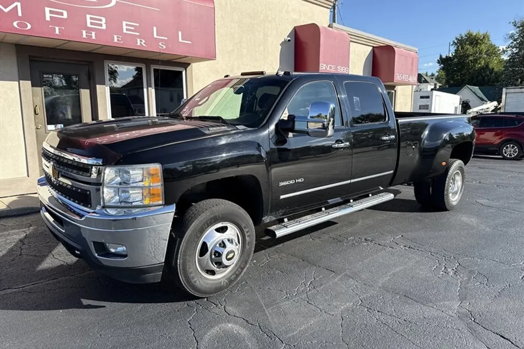 2013 Chevrolet Silverado 3500HD LTZ photo 1
