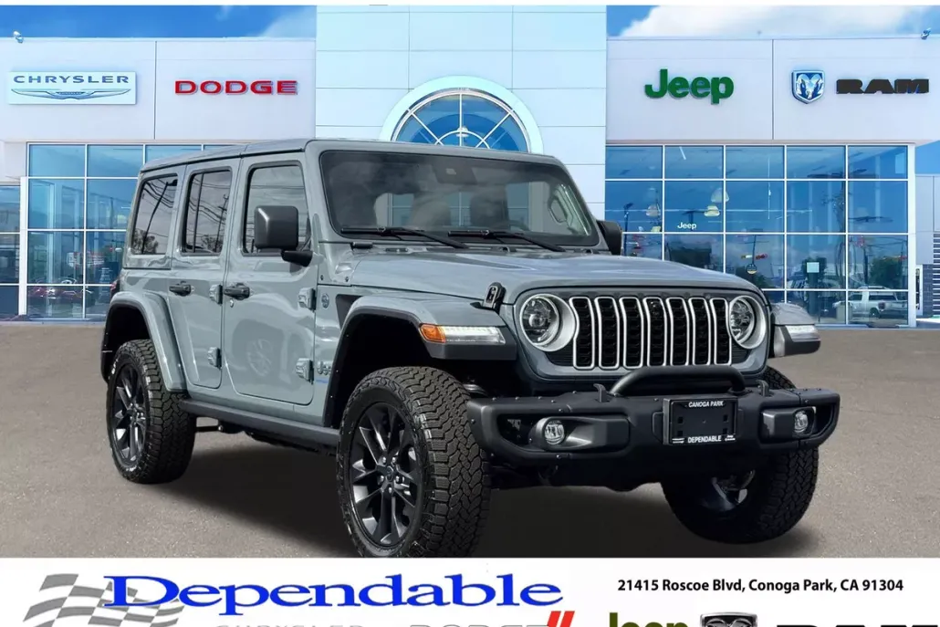 2025 Jeep Wrangler 4xe Backcountry photo 1