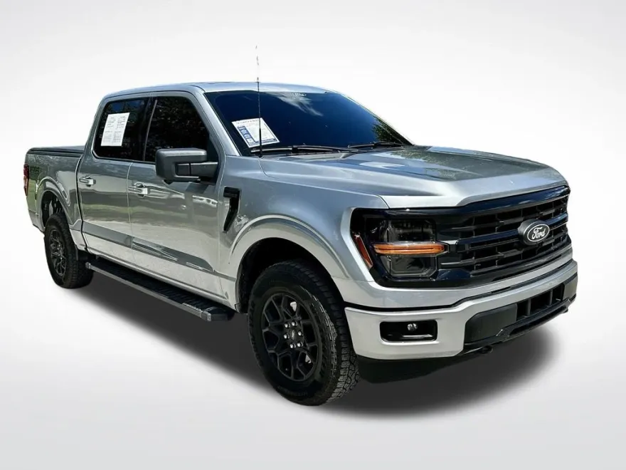 2024 Ford F-150 XLT photo 1