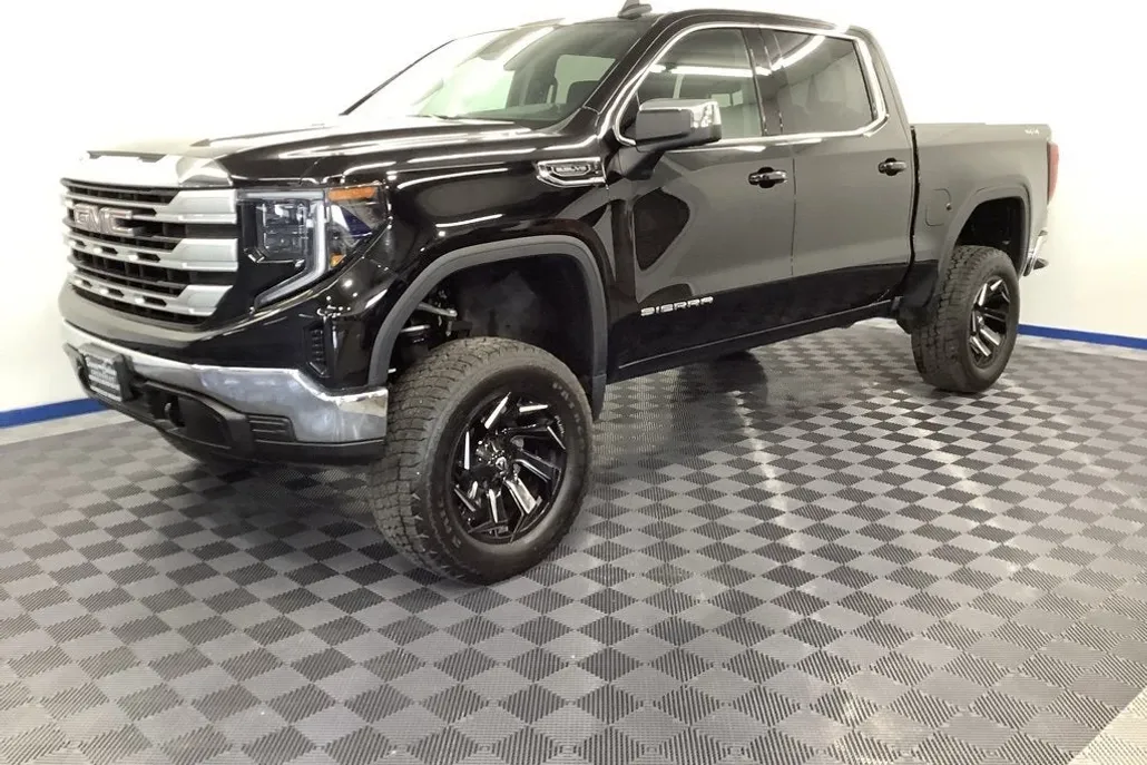 2023 Gmc Sierra 1500 SLE photo 1