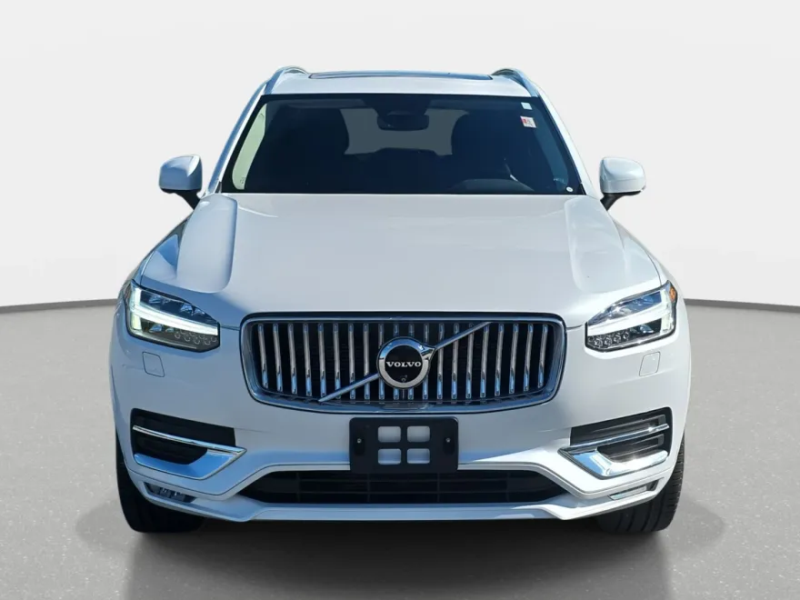 2024 Volvo XC90 AWD Plus photo 1