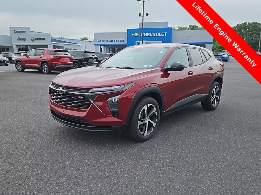 2024 Chevrolet Trax photo 1