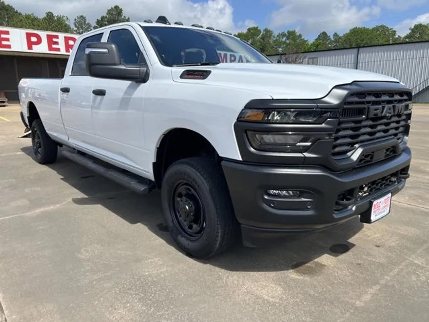 2025 Ram 2500 Tradesman photo 1