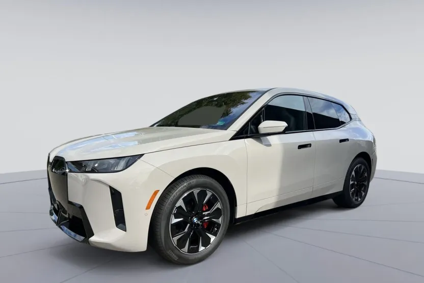 2026 Bmw iX photo 1