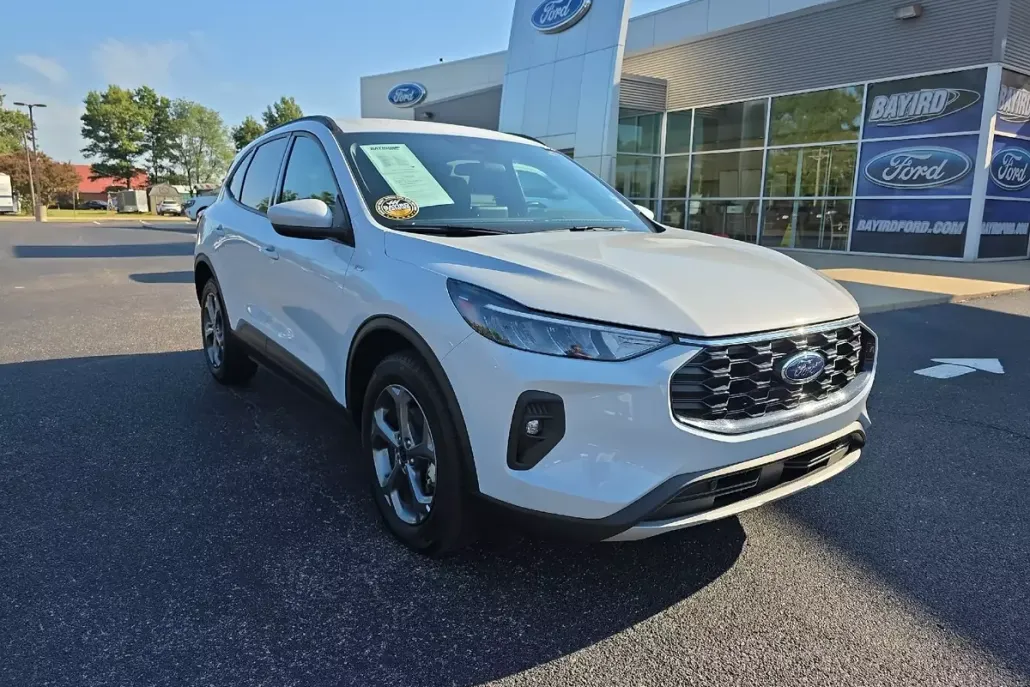 2025 Ford Escape ST-Line Select photo 1