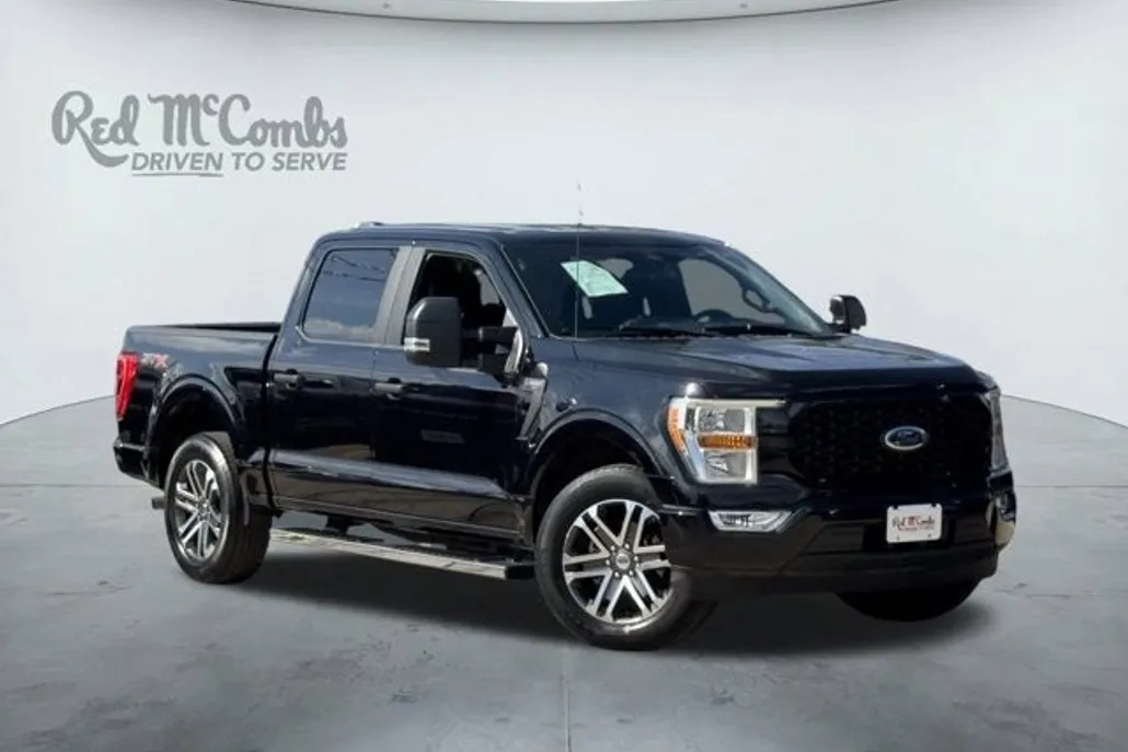 2022 Ford F-150 XL photo 1