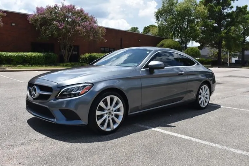 2019 Mercedes Benz C 300 photo 1