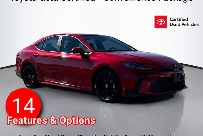 2025 Toyota Camry LE photo 1
