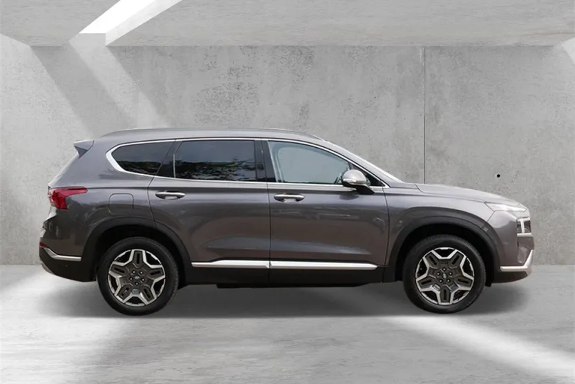 2023 Hyundai Santa Fe Limited photo 1