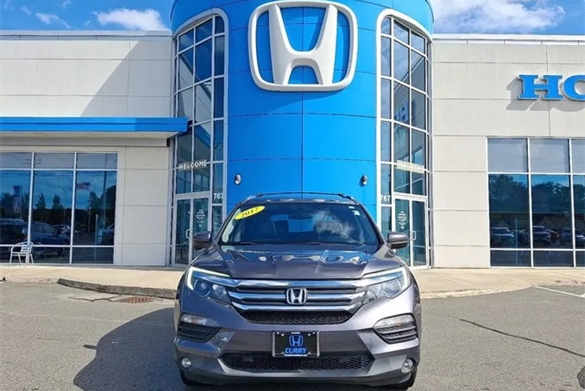 2017 Honda Pilot EX-L photo 1